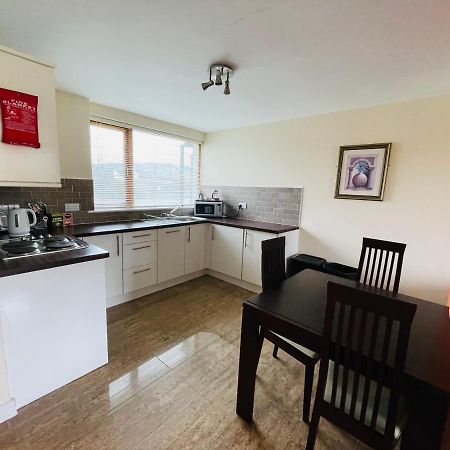 באליווהן Burren Atlantic Hotel & Holiday Cottages מראה חיצוני תמונה
