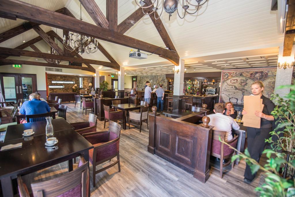 באליווהן Burren Atlantic Hotel & Holiday Cottages מראה חיצוני תמונה