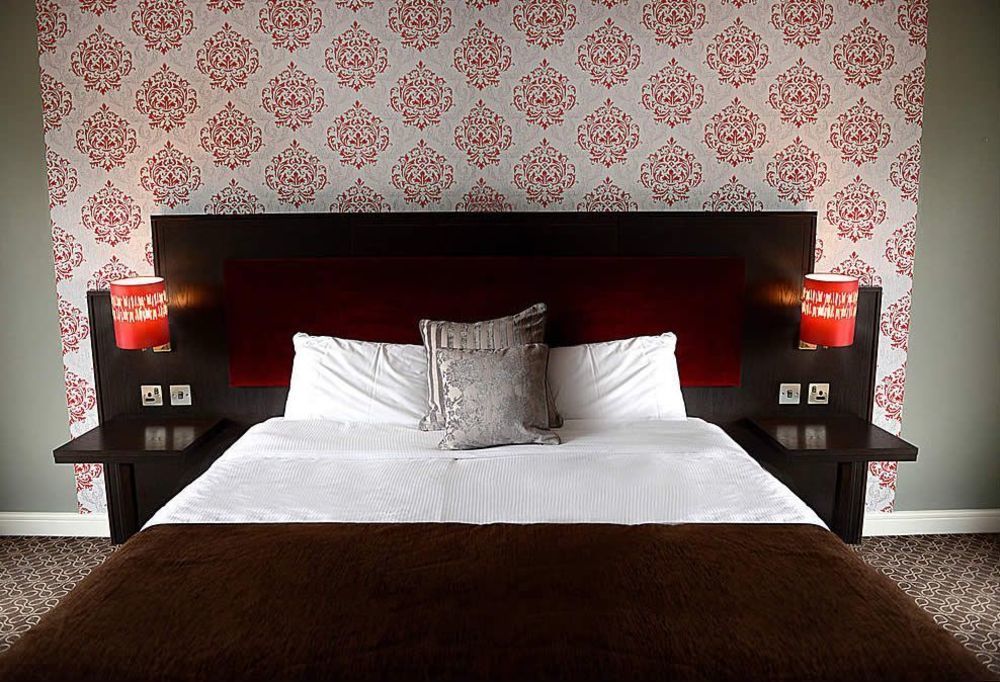 באליווהן Burren Atlantic Hotel & Holiday Cottages מראה חיצוני תמונה