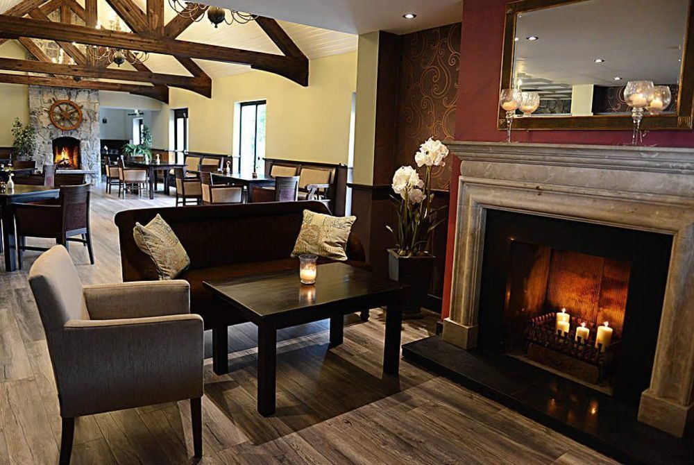 באליווהן Burren Atlantic Hotel & Holiday Cottages מראה חיצוני תמונה