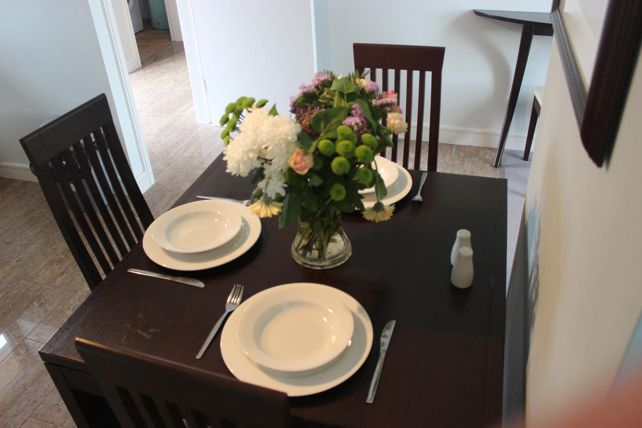 באליווהן Burren Atlantic Hotel & Holiday Cottages מראה חיצוני תמונה
